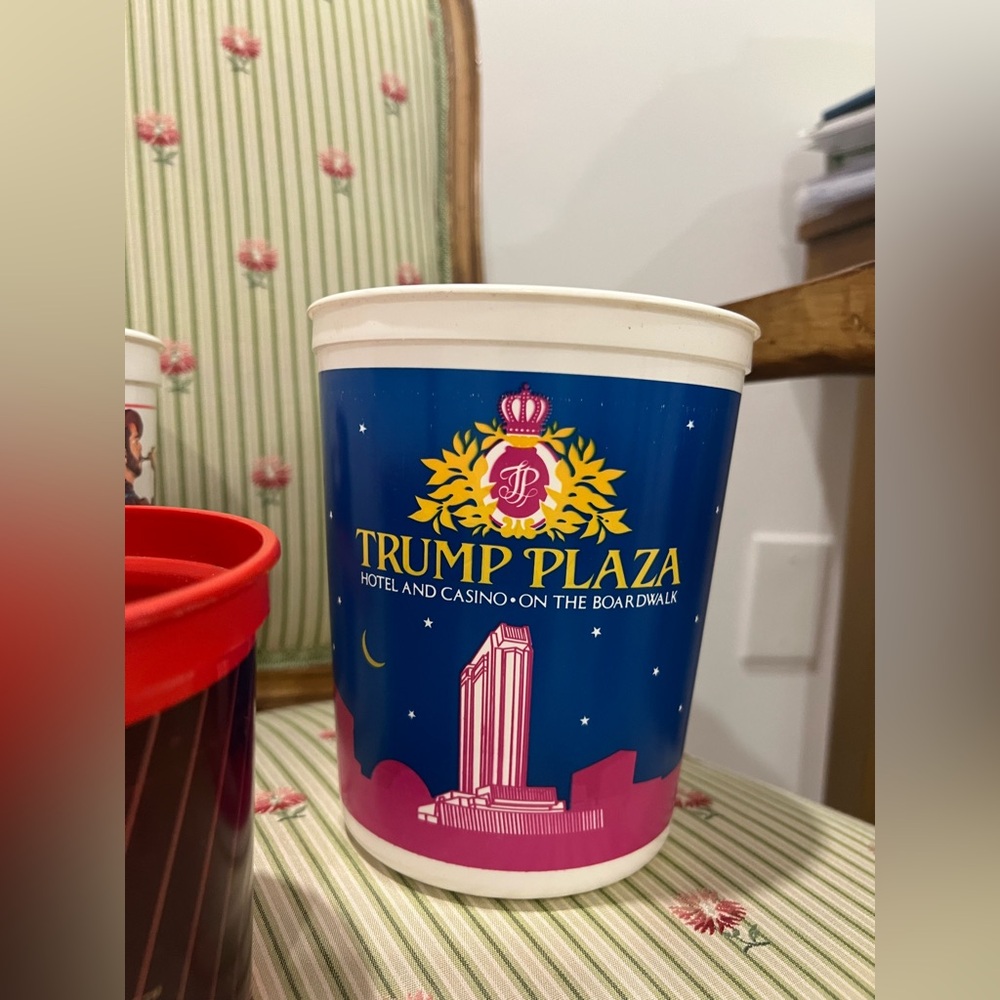 DONALD TRUMP Casino Buckets - TRUMP PLAZA + TRUMP'S CASTLE - Picture 2 of 10